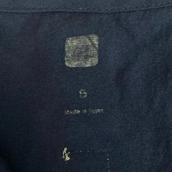 Wonder Wink Sweat Resistant Scrub Top Size Small Navy Blue - Picture 3 of 3